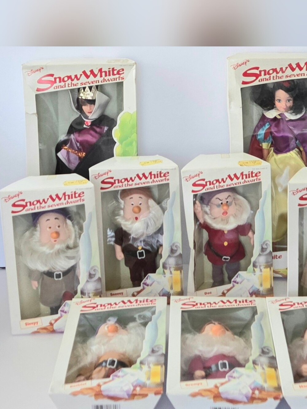 SET OF 9 VINTAGE SNOW WHITE & THE SEVEN DWARFS & QUEEN BIKIN WALT DISNEY NRFB
